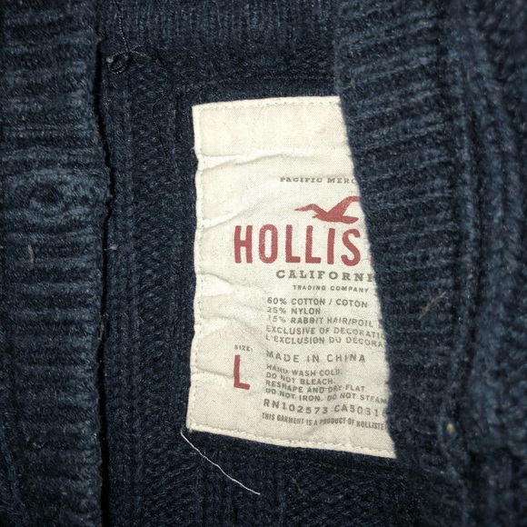 Hollister Sweater - Picture 2 of 2